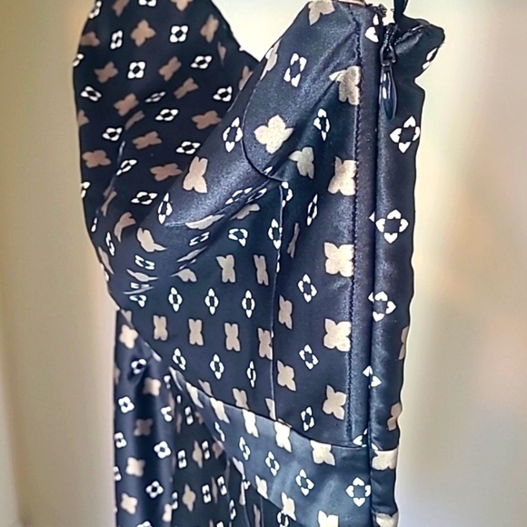 NWT Banana Republic Satin Strapless Midi Dress | Geometric Print | Womens Size 0 - Picture 12 of 17